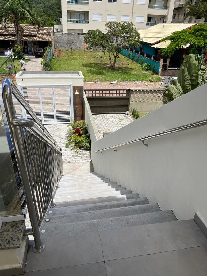 Ambar Beach Apartment Bombinhas Ngoại thất bức ảnh